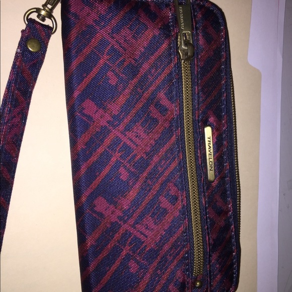 Travelon wallet - Picture 1 of 2